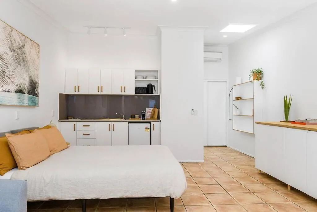 The Lane III - Byron Bay Apartment